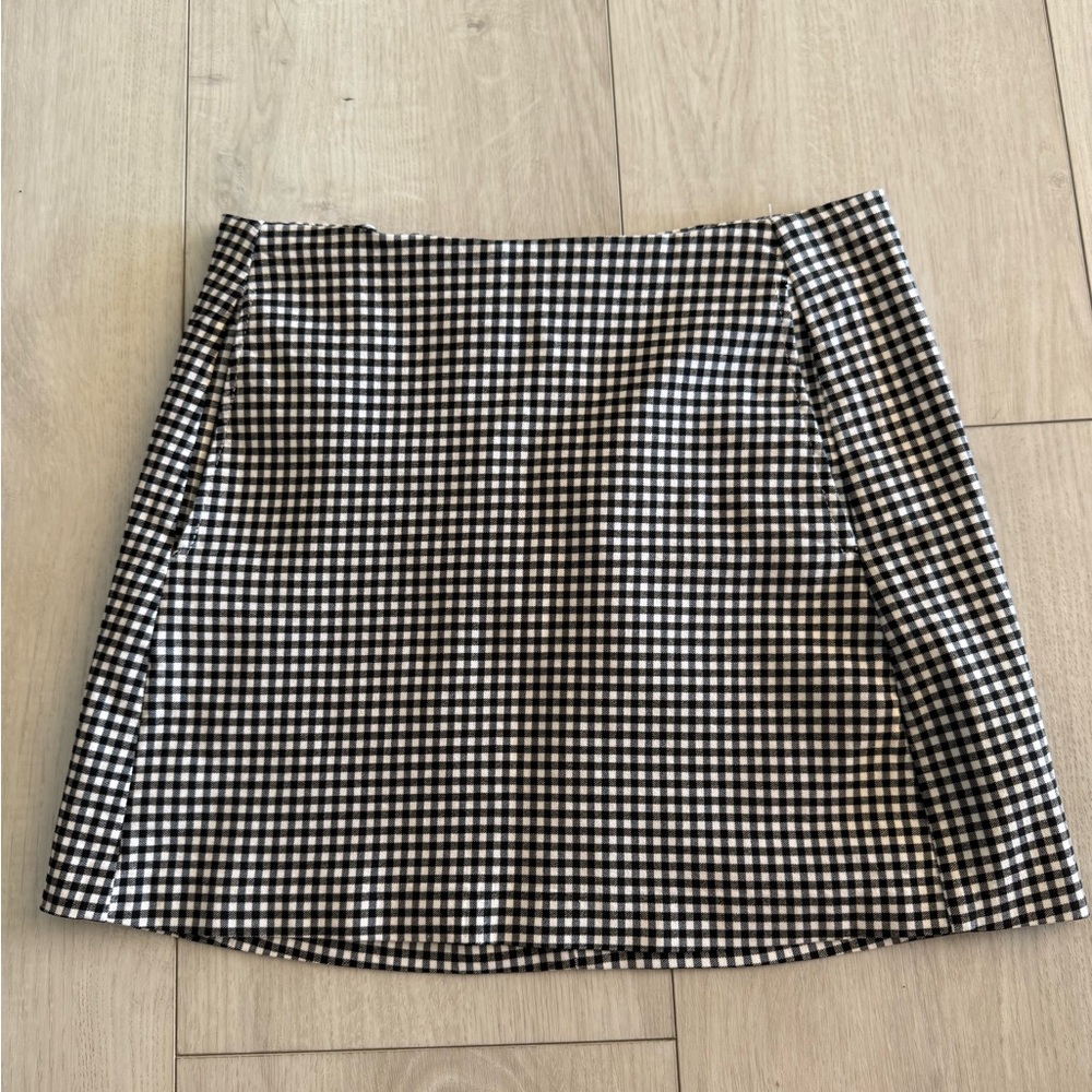 Urban Outfitters Black and White Pencil Mini Skirt
